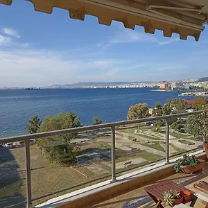 Apartment Seafront Family & Free Parking, The Cruiseflat, Thessaloniki